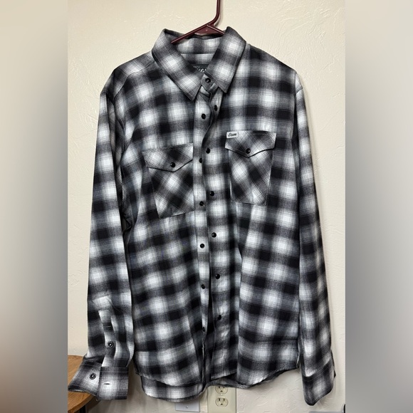 DIXXON Other - DIXXON Heritage Men’s XL Plaid Flannel Shirt